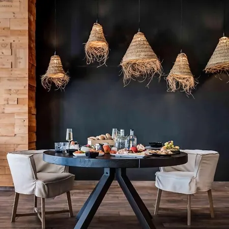 Hotel Wellness Volarik 4*