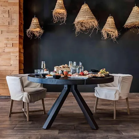 Hotel Wellness Volarik 4*