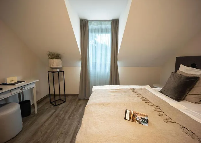 Hotell Wellness Volarik 4*